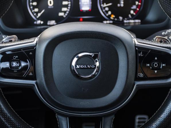 Volvo XC90 II с пробегом 2017 года, цена 4 298 000 рублей, 110827 км, внедорожник, Автокод Объявления