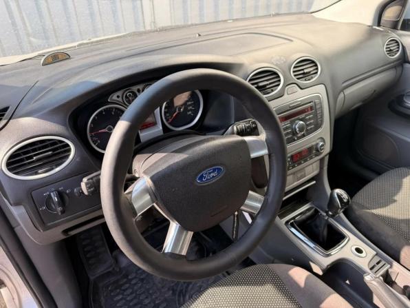 Ford Focus II Рестайлинг с пробегом 2010 года, цена 529 000 рублей, 233623 км, хэтчбек, Автокод Объявления