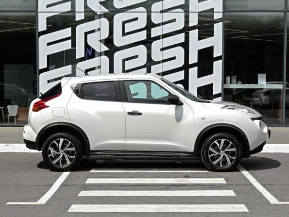 Nissan Juke I с пробегом 2014 года, цена 949 000 рублей, 151615 км, внедорожник, Автокод Объявления