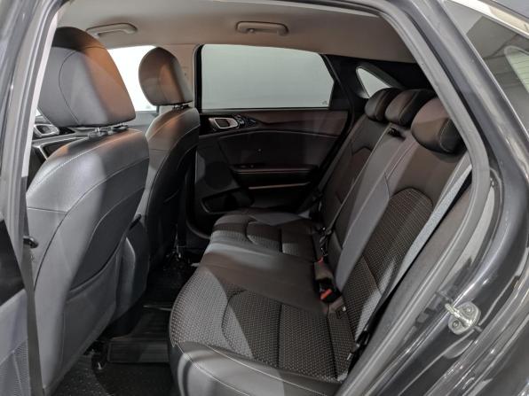 Kia Ceed III с пробегом 2021 года, цена 1 660 000 рублей, 150976 км, хэтчбек, Автокод Объявления