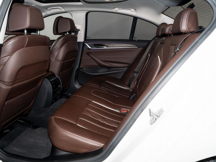 BMW 5 серии VII (G30/G31/G38) Рестайлинг Иркутск  - изображение 7