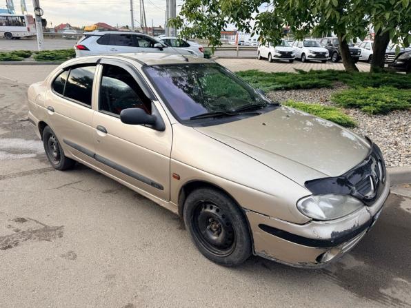 Renault Megane I Рестайлинг с пробегом 1999 года, цена 150 000 рублей, 252009 км, седан, Автокод Объявления