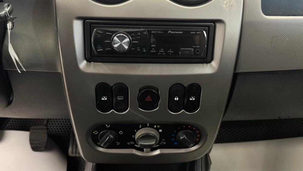 Renault Sandero I Киров  - изображение 12