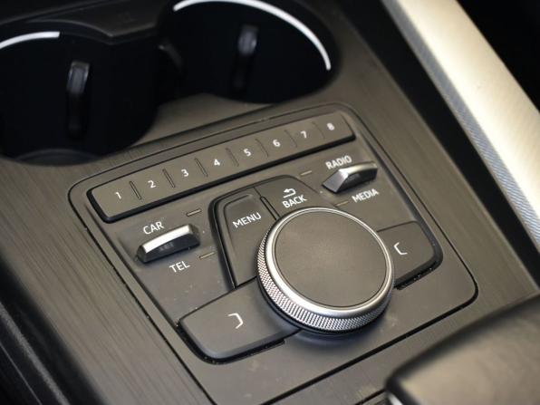 Audi A4 V (B9) с пробегом 2016 года, цена 2 170 000 рублей, 140000 км, седан, Автокод Объявления