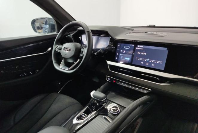 Geely Monjaro I с пробегом 2024 года, цена 3 670 000 рублей, 7703 км, внедорожник, Автокод Объявления