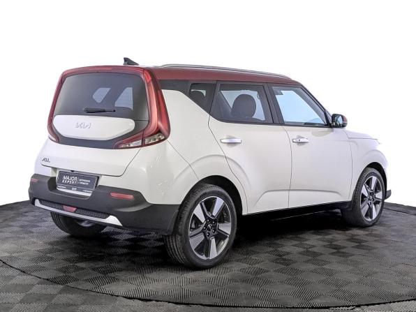 Kia Soul III с пробегом 2022 года, цена 2 499 000 рублей, 14000 км, хэтчбек, Автокод Объявления