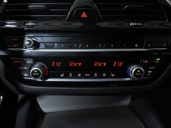 BMW 5 серии VII (G30/G31/G38) с пробегом 2020 года, цена 4 400 000 рублей, 75700 км, седан, Автокод Объявления