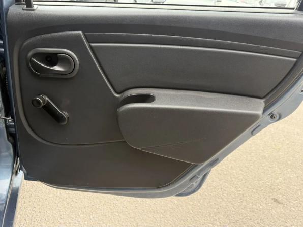 Renault Logan I Рестайлинг с пробегом 2011 года, цена 569 000 рублей, 186197 км, седан, Автокод Объявления