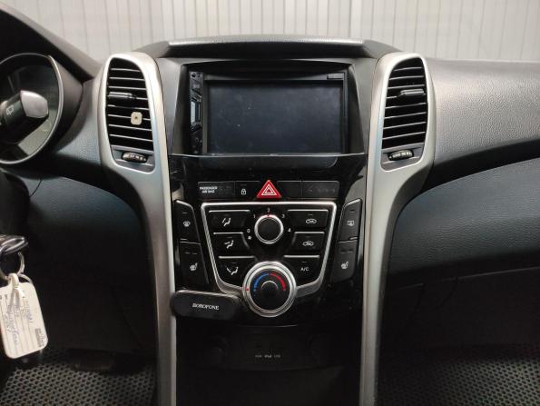 Hyundai i30 II с пробегом 2014 года, цена 927 000 рублей, 191563 км, хэтчбек, Автокод Объявления