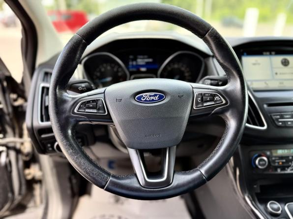 Ford Focus III Рестайлинг с пробегом 2017 года, цена 1 059 000 рублей, 202760 км, седан, Автокод Объявления