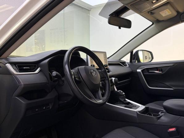 Toyota RAV4 V (XA50) с пробегом 2019 года, цена 3 799 000 рублей, 51000 км, внедорожник, Автокод Объявления
