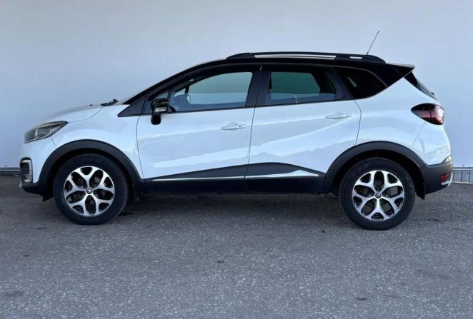 Renault Kaptur I с пробегом 2018 года, цена 1 345 000 рублей, 77689 км, внедорожник, Автокод Объявления