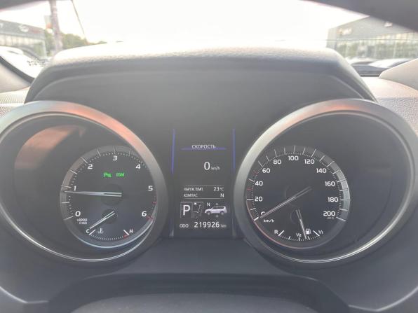 Toyota Land Cruiser Prado 150 Series Рестайлинг 1 с пробегом 2014 года, цена 3 656 000 рублей, 219799 км, внедорожник, Автокод Объявления