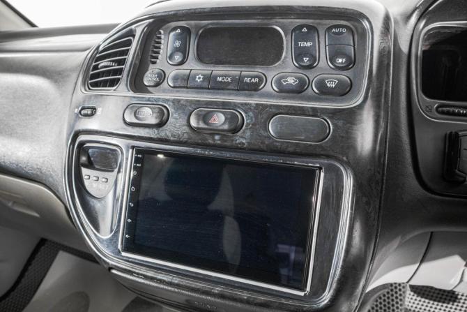 Mitsubishi Delica IV с пробегом 2002 года, цена 1 899 000 рублей, 306000 км, минивэн, Автокод Объявления