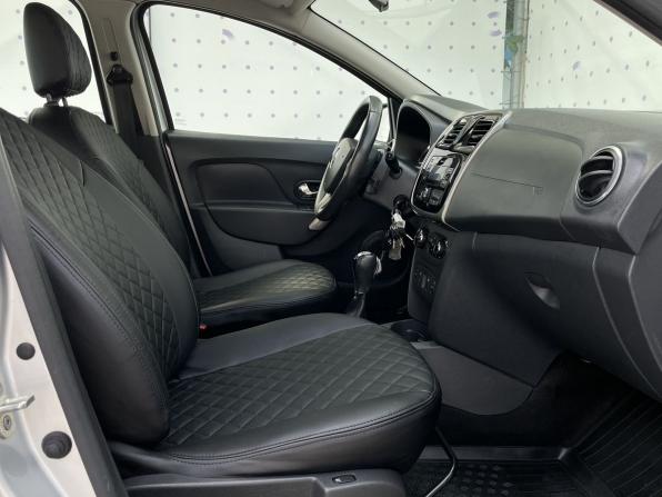 Renault Sandero II с пробегом 2018 года, цена 1 180 000 рублей, 83280 км, хэтчбек, Автокод Объявления