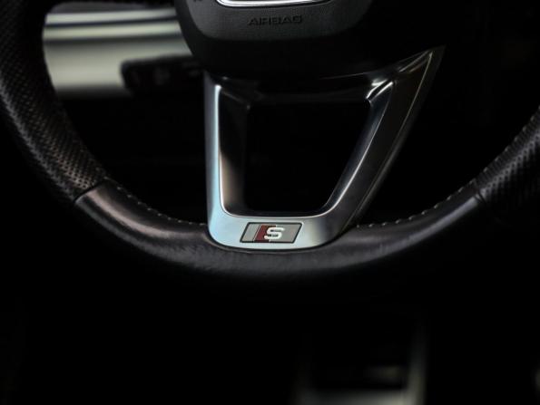 Audi Q8 I (4M) с пробегом 2019 года, цена 6 490 000 рублей, 150831 км, внедорожник, Автокод Объявления