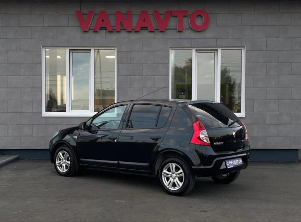 Renault Sandero I с пробегом 2013 года, цена 649 000 рублей, 146222 км, хэтчбек, Автокод Объявления