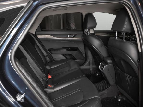 Kia K5 III с пробегом 2021 года, цена 2 617 654 рубля, 89211 км, седан, Автокод Объявления