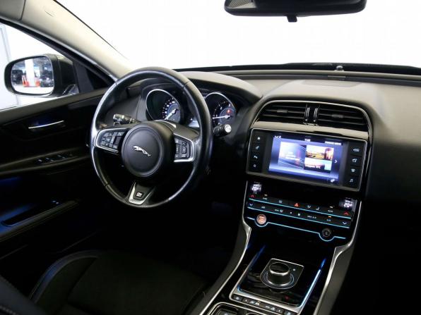 Jaguar XE I с пробегом 2017 года, цена 2 100 000 рублей, 136197 км, седан, Автокод Объявления