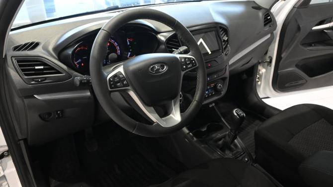 Lada (ВАЗ) Vesta I с пробегом 2021 года, цена 995 000 рублей, 158197 км, универсал, Автокод Объявления