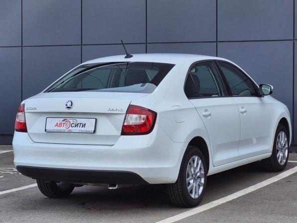 Skoda Rapid I Рестайлинг с пробегом 2019 года, цена 1 320 000 рублей, 95000 км, лифтбек, Автокод Объявления