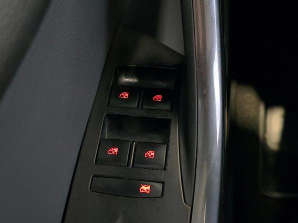 Opel Astra J Рестайлинг с пробегом 2013 года, цена 999 000 рублей, 156500 км, хэтчбек, Автокод Объявления