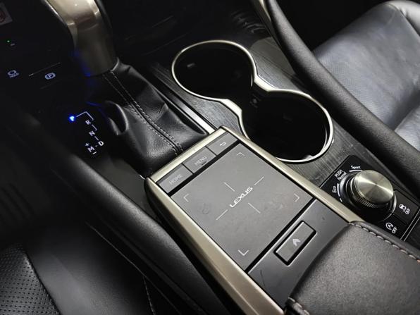 Lexus RX IV Рестайлинг с пробегом 2020 года, цена 5 199 000 рублей, 43000 км, внедорожник, Автокод Объявления