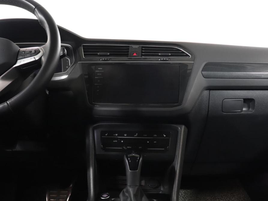 Volkswagen Tiguan II Рестайлинг Москва  - изображение 15
