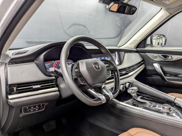 Changan CS95 I Рестайлинг с пробегом 2023 года, цена 2 790 000 рублей, 47685 км, внедорожник, Автокод Объявления