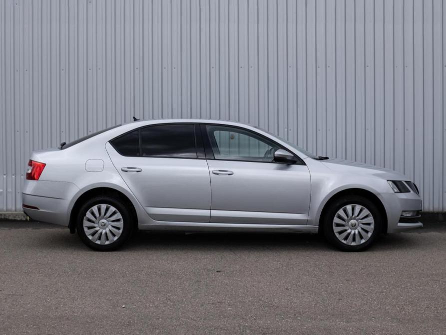 Skoda Octavia III (A7) Рестайлинг Сочи  - изображение 5