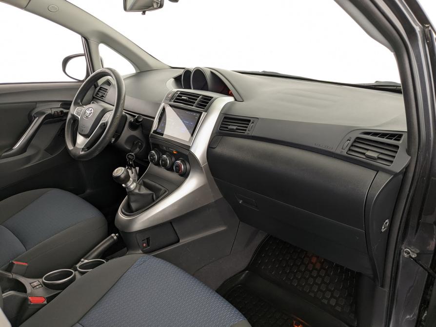 Toyota Verso I Рестайлинг Москва  - изображение 11