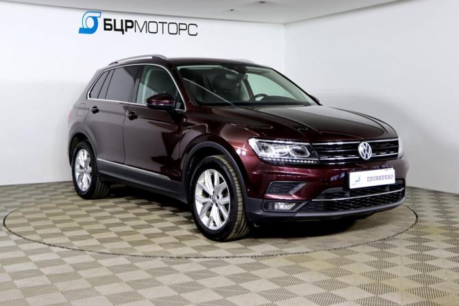 Volkswagen Tiguan II с пробегом 2018 года, цена 2 599 990 рублей, 147482 км, внедорожник, Автокод Объявления