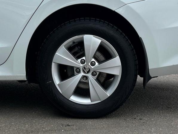 Skoda Octavia IV (A8) с пробегом 2021 года, цена 2 476 700 рублей, 33405 км, лифтбек, Автокод Объявления