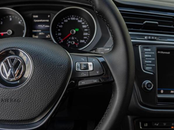 Volkswagen Tiguan II с пробегом 2017 года, цена 2 610 000 рублей, 93942 км, внедорожник, Автокод Объявления