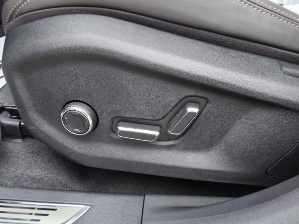 Geely Monjaro I Рестайлинг 2 (China Market) с пробегом 2026 года, цена 4 199 900 рублей, 10 км, внедорожник, Автокод Объявления