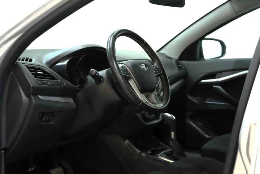 Lada (ВАЗ) Vesta I Сургут  - изображение 14