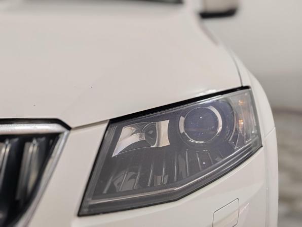 Skoda Octavia III (A7) с пробегом 2015 года, цена 1 299 000 рублей, 244144 км, лифтбек, Автокод Объявления