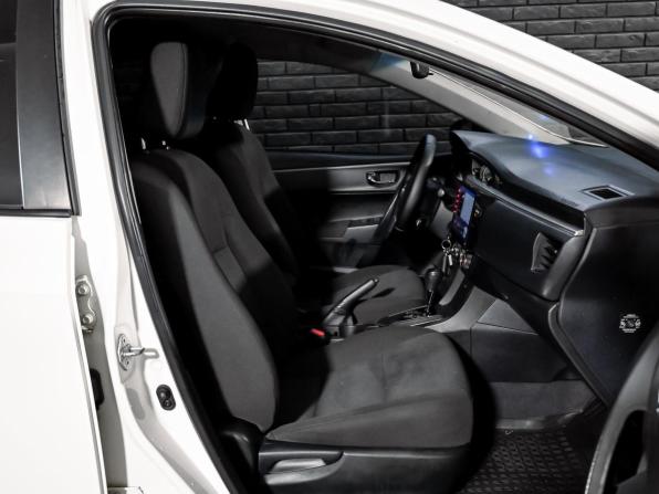 Toyota Corolla XI (E160 E170 E180) с пробегом 2013 года, цена 1 250 000 рублей, 244124 км, седан, Автокод Объявления