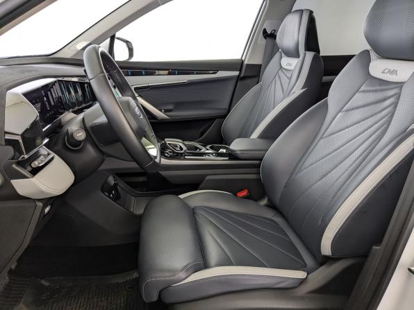 Geely Atlas II с пробегом 2024 года, цена 2 650 000 рублей, 67160 км, внедорожник, Автокод Объявления