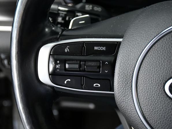 Kia K5 III с пробегом 2021 года, цена 2 825 000 рублей, 98130 км, седан, Автокод Объявления