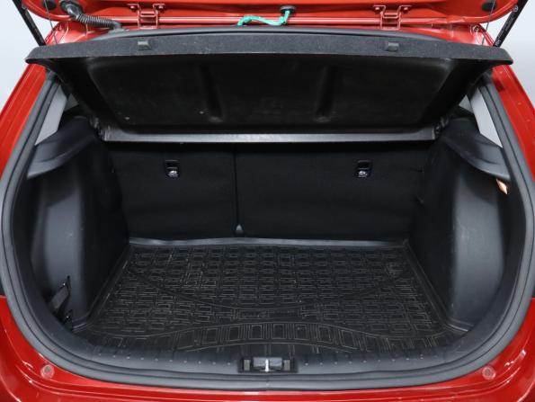 Kia Rio IV с пробегом 2019 года, цена 1 589 000 рублей, 33243 км, хэтчбек, Автокод Объявления
