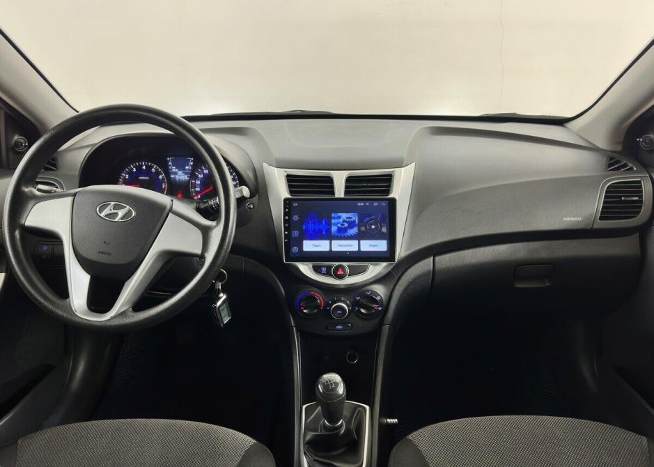 Hyundai Solaris I Москва  - изображение 5