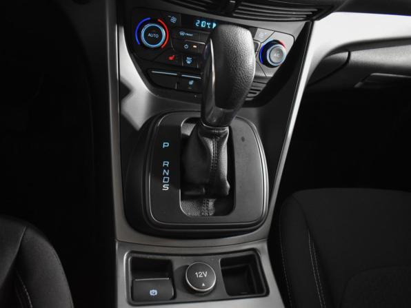 Ford Kuga II Рестайлинг с пробегом 2017 года, цена 1 695 000 рублей, 108937 км, внедорожник, Автокод Объявления