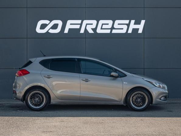 Kia Ceed II с пробегом 2013 года, цена 1 050 000 рублей, 142931 км, хэтчбек, Автокод Объявления
