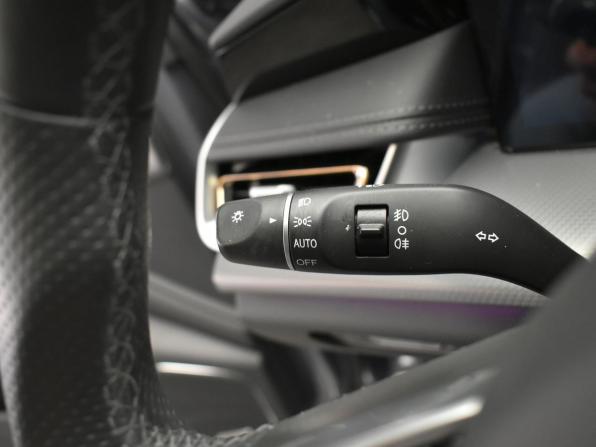 Hongqi H5 II с пробегом 2024 года, цена 3 280 000 рублей, 27497 км, седан, Автокод Объявления