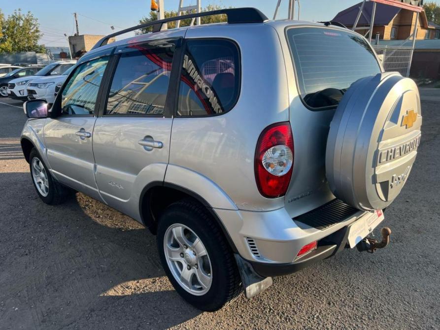 Chevrolet Niva I Рестайлинг Нижнекамск  - изображение 6