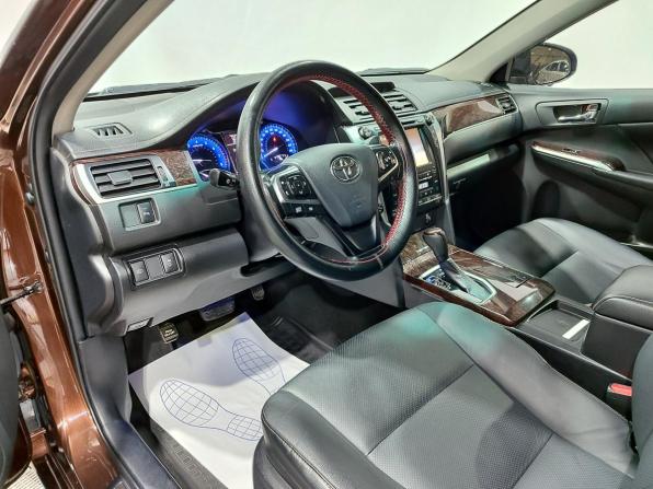 Toyota Camry VII (XV50) Рестайлинг с пробегом 2017 года, цена 2 450 000 рублей, 113326 км, седан, Автокод Объявления