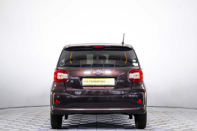 Toyota Passo III с пробегом 2016 года, цена 879 000 рублей, 137000 км, хэтчбек, Автокод Объявления