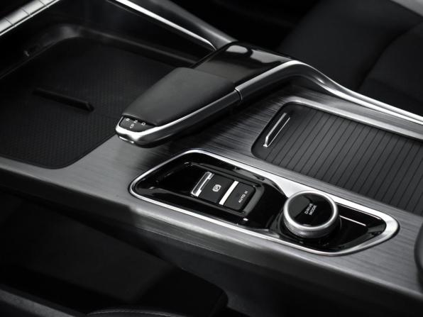 Changan UNI-T I с пробегом 2023 года, цена 2 360 000 рублей, 24142 км, внедорожник, Автокод Объявления