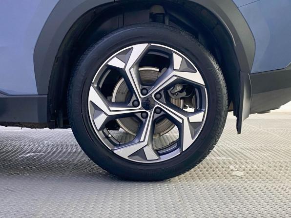 Geely Atlas II с пробегом 2023 года, цена 2 500 000 рублей, 65846 км, внедорожник, Автокод Объявления